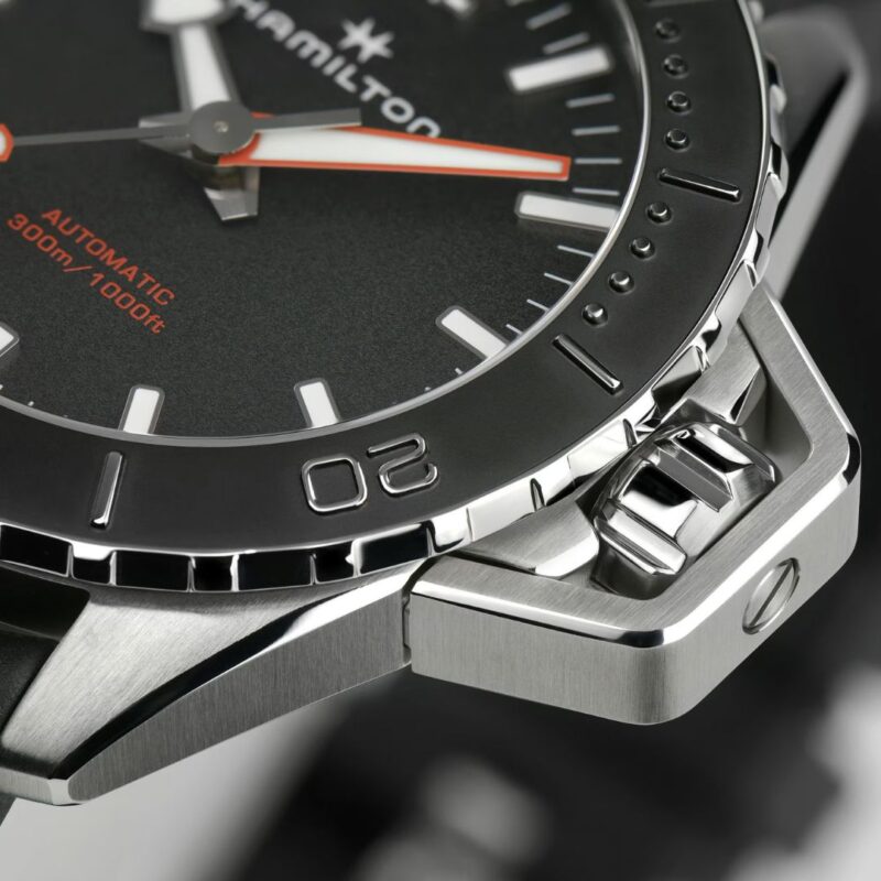hamilton-khaki-navy-frogman-auto-h77825330-product-spallucci-4