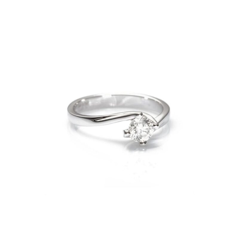 anello-solitario-davite-e-delucchi-aa00254712s-product-spallucci-1 anello-solitario-davite-e-delucchi-aa00254712s-product-spallucci-1