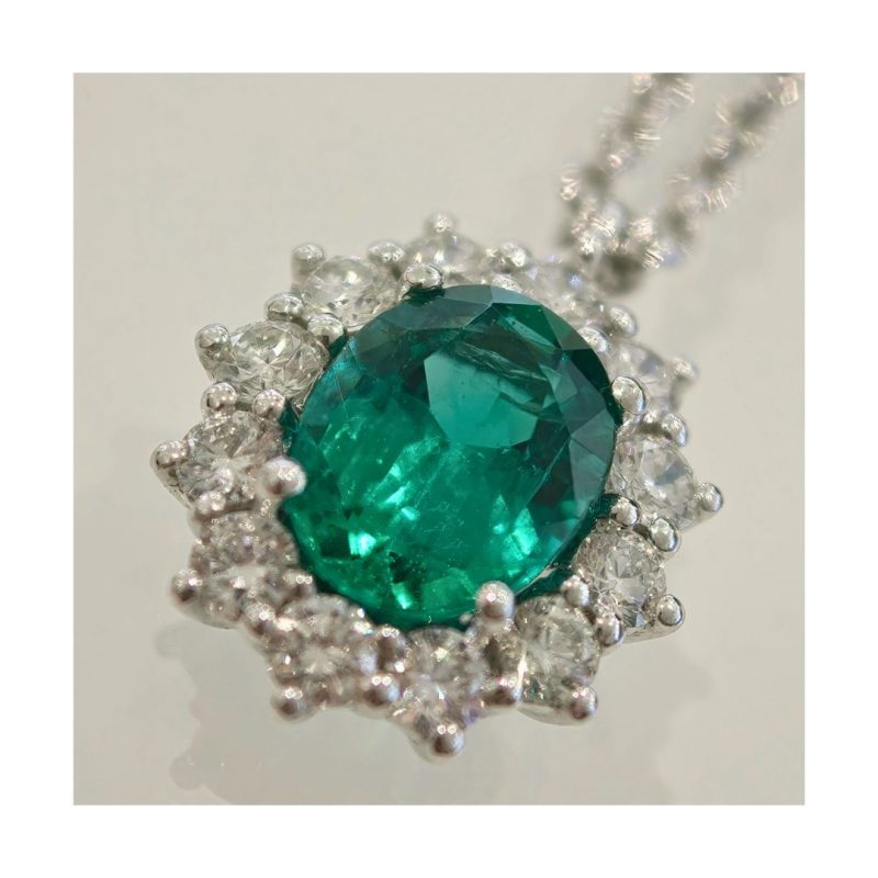 collana-margherita-smeraldo-leo-pizzo-514811-product-spallucci-3